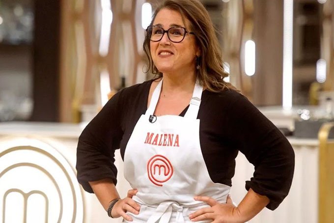 MALENA GUINZBURG Contacto al 011 5452-1766 - STAND UP