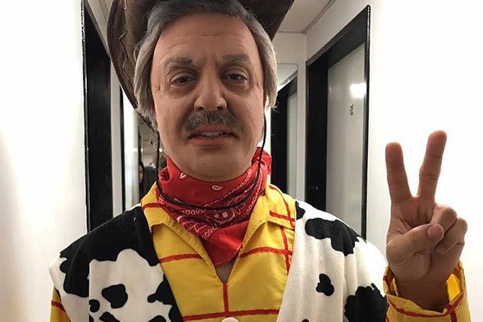 MAREKE Contacto al: 011 5452-1766 Humor E Imitaciones MAREKE Contacto al: 011 5452-1766 Humor E Imitaciones